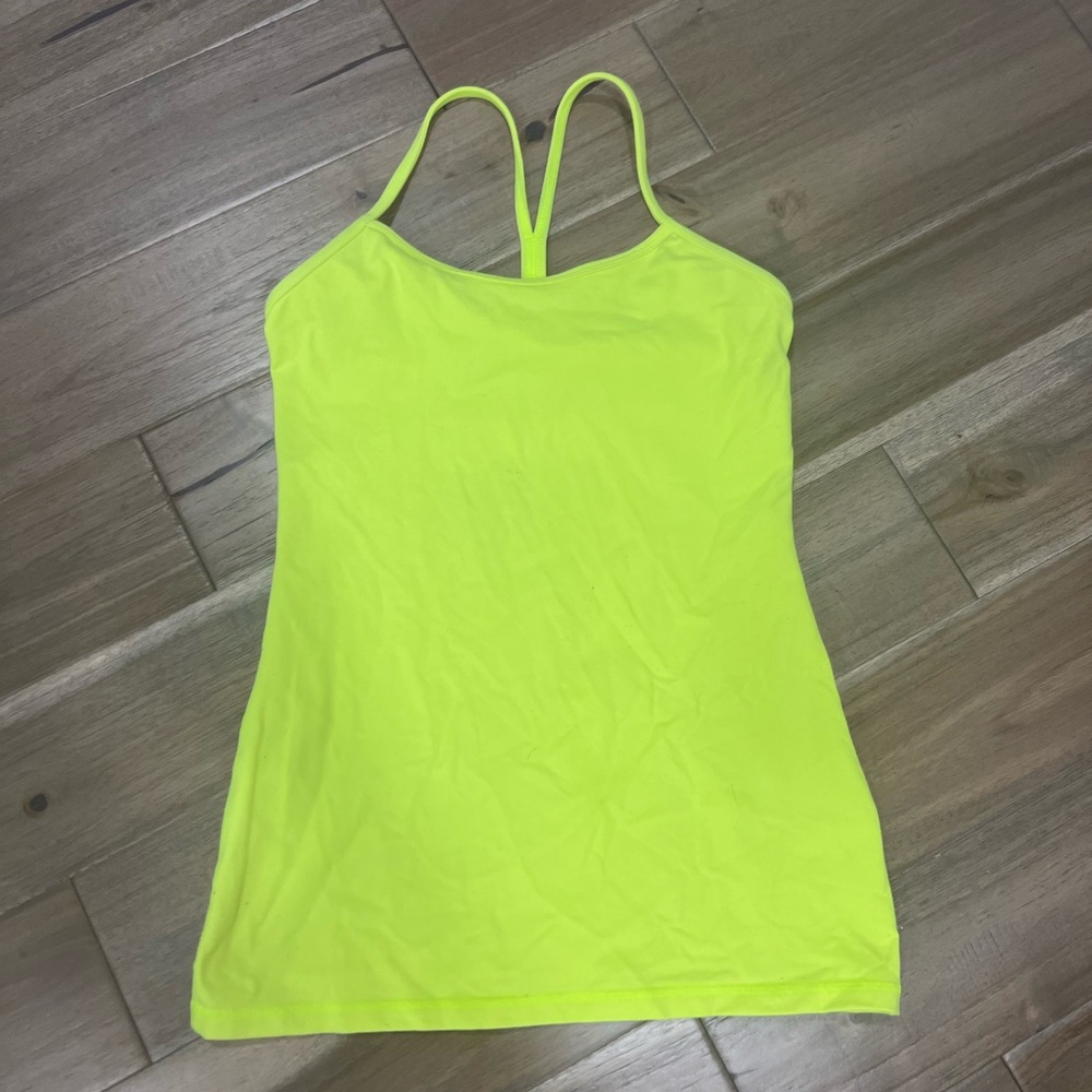 Lululemon tank/ sports bra